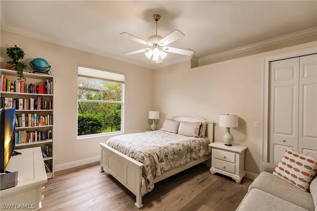 493 Banyan Boulevard Naples FL 34102