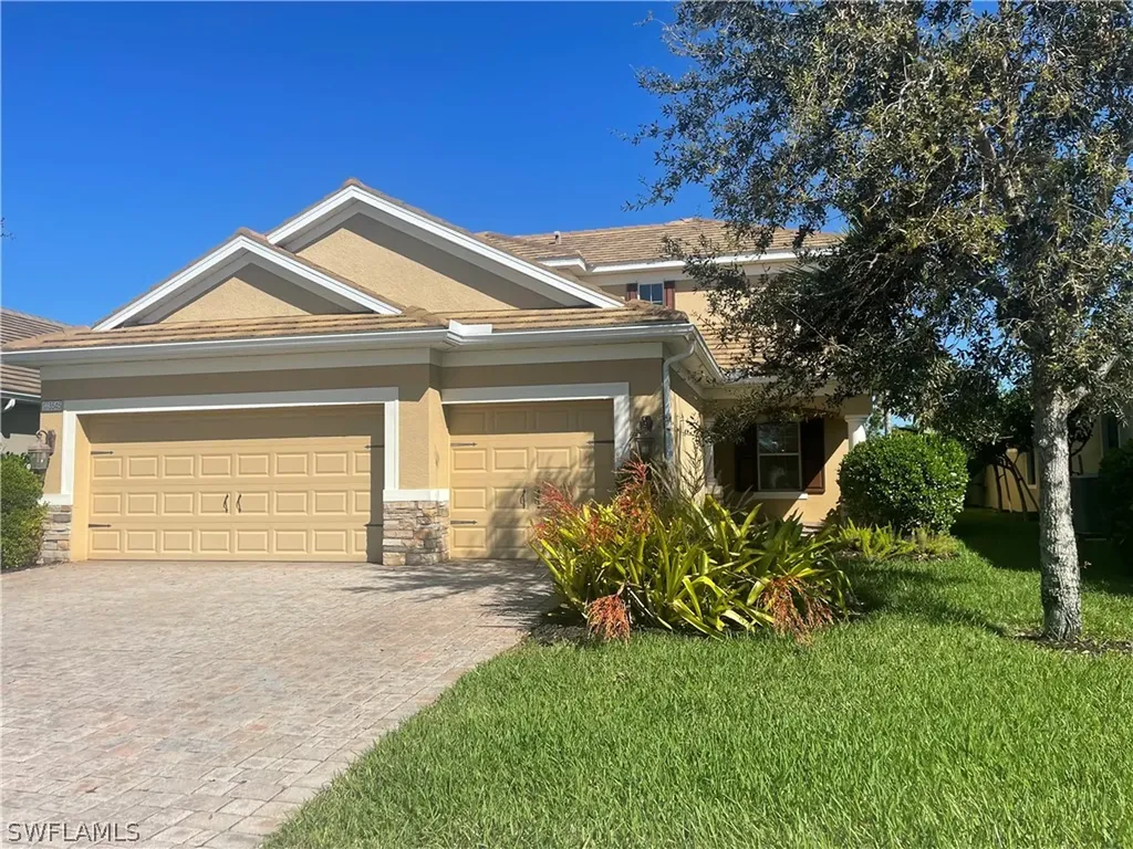 3545 Canopy Circle Naples FL 34120