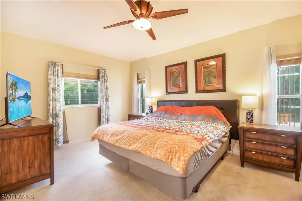 457 Raven Way Naples FL 34110