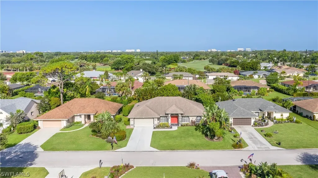 457 Raven Way Naples FL 34110