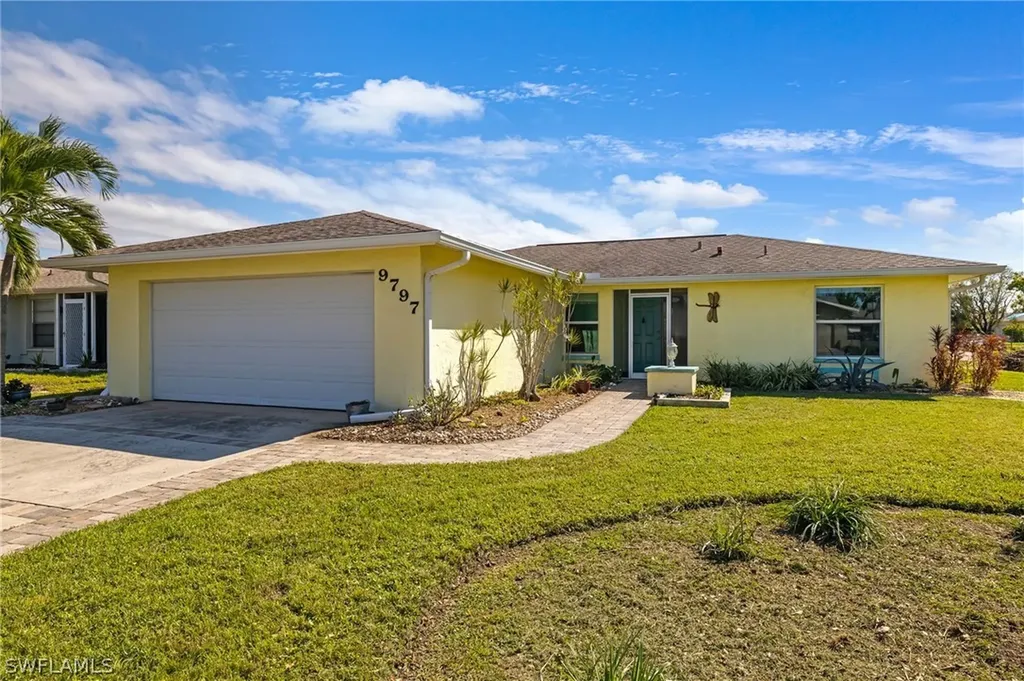 9797 Deerfoot Drive Fort Myers FL 33919