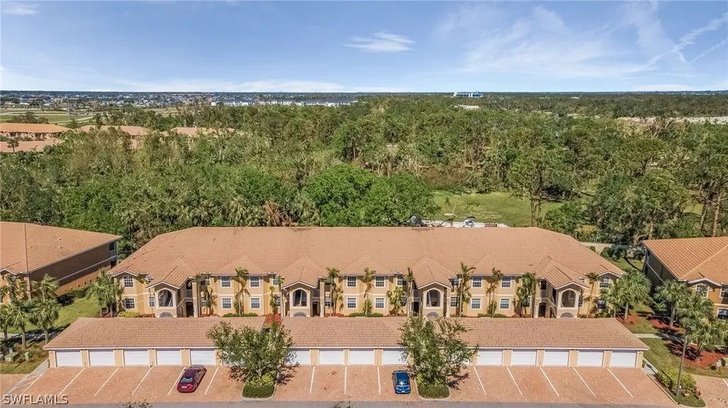 1101 Winding Pines Circle Cape Coral FL 33909