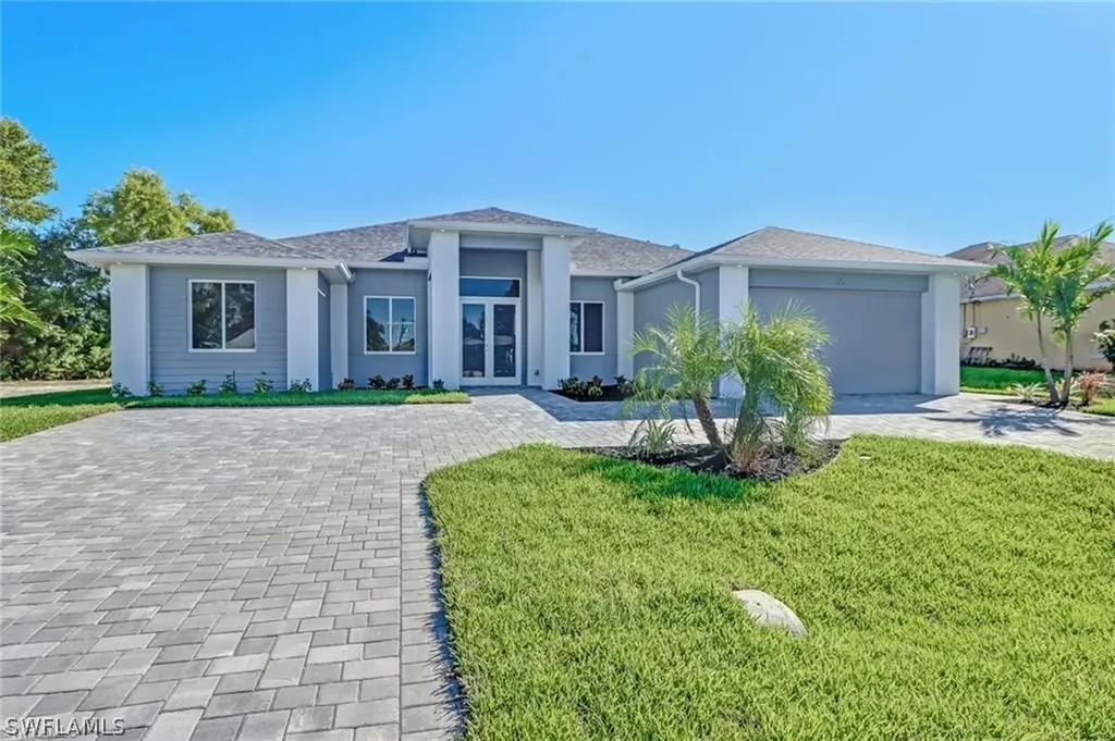 841 SW 15th Terrace Cape Coral FL 33991