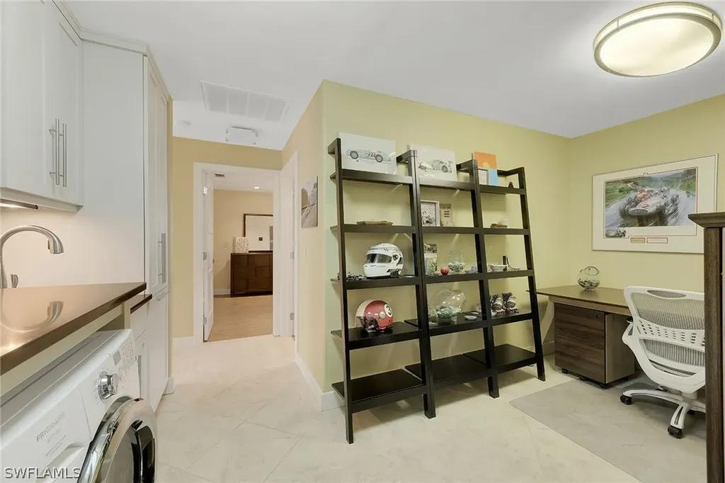 13461 Bridgeford Avenue Bonita Springs FL 34135