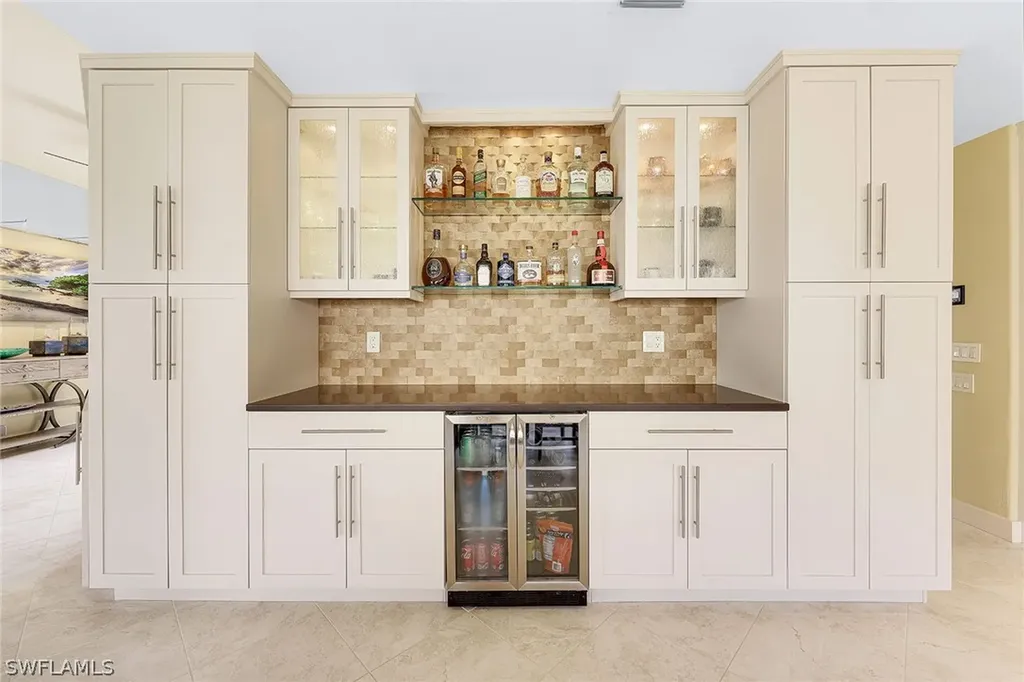 13461 Bridgeford Avenue Bonita Springs FL 34135