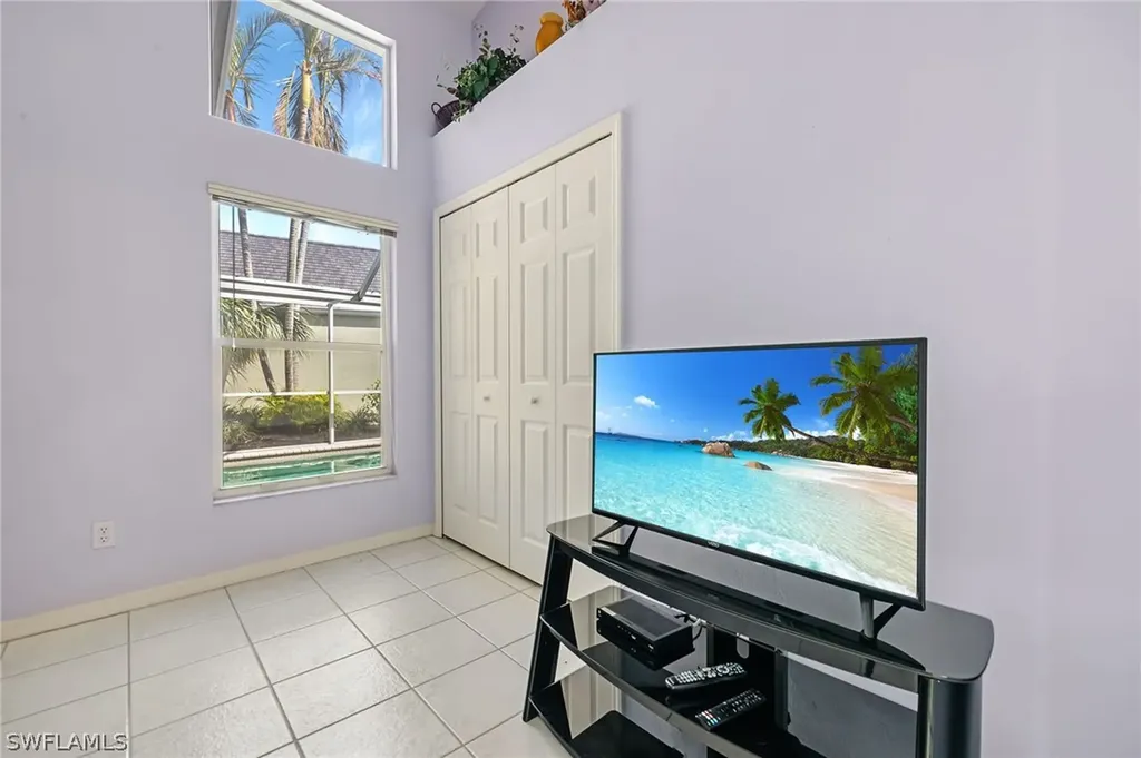 14827 Paradigm Court Fort Myers FL 33919