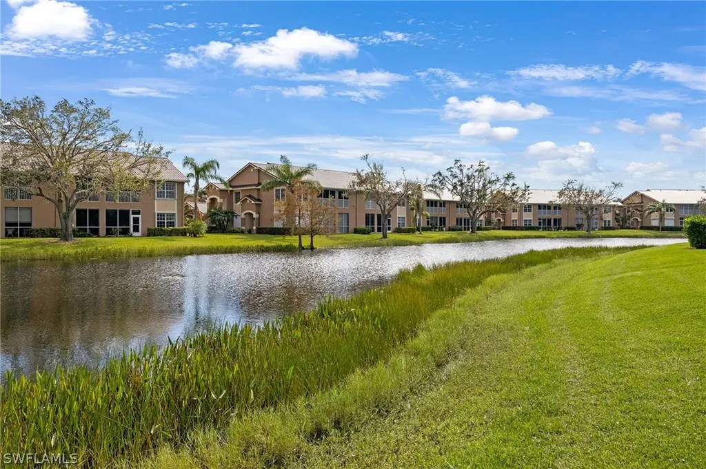 14827 Paradigm Court Fort Myers FL 33919