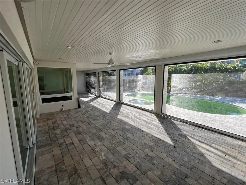 5215 Seashell Avenue Naples FL 34103