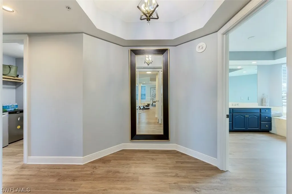 285 Grande Way Naples FL 34110