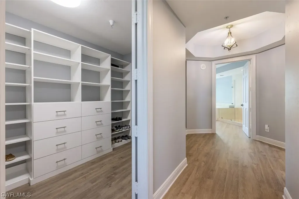 285 Grande Way Naples FL 34110