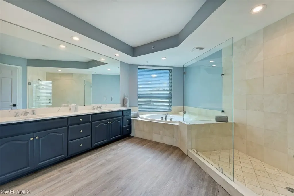 285 Grande Way Naples FL 34110