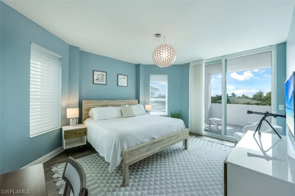 285 Grande Way Naples FL 34110
