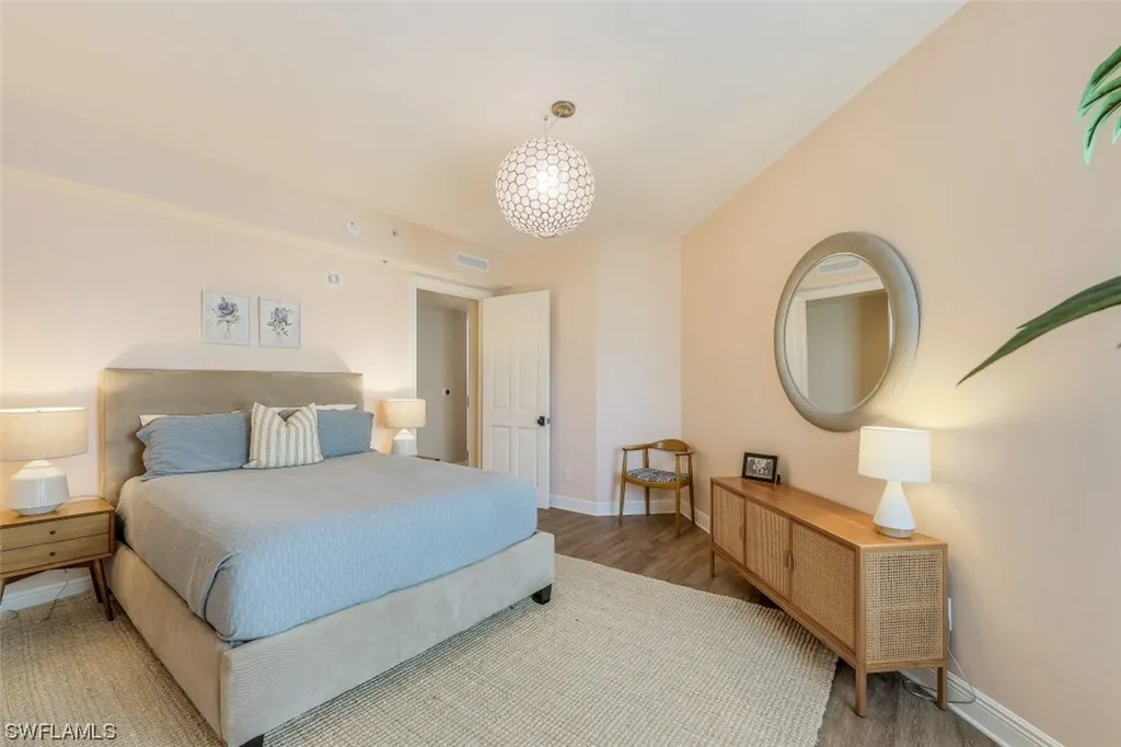 285 Grande Way Naples FL 34110