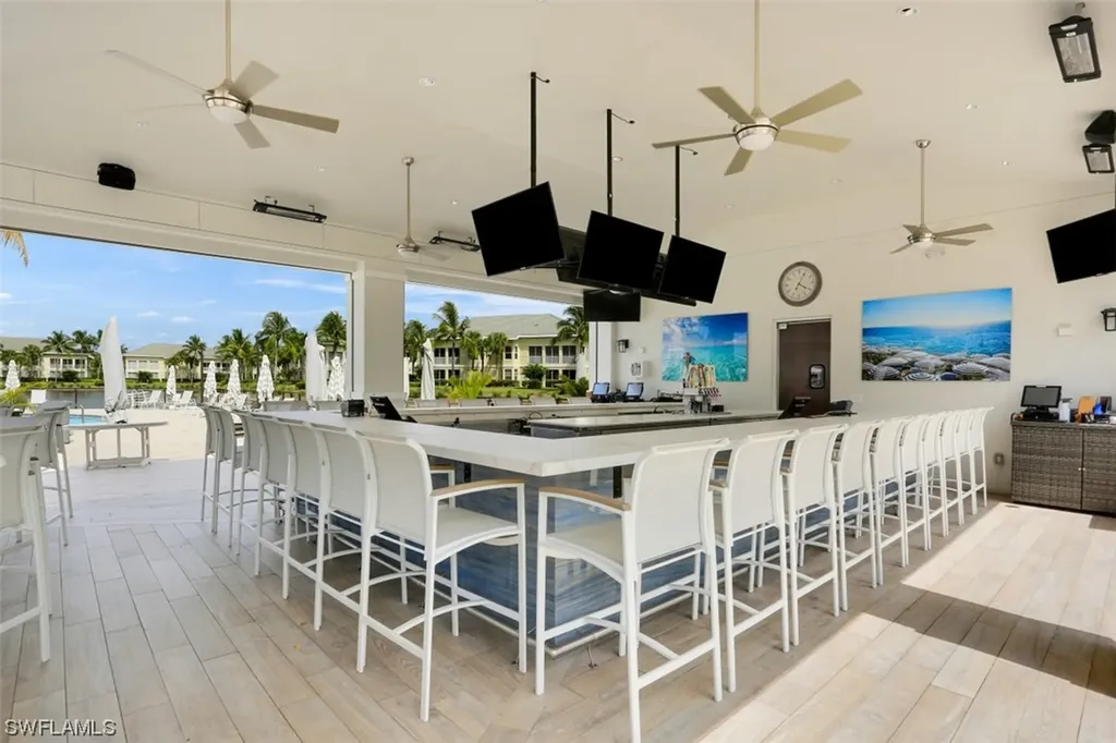 285 Grande Way Naples FL 34110
