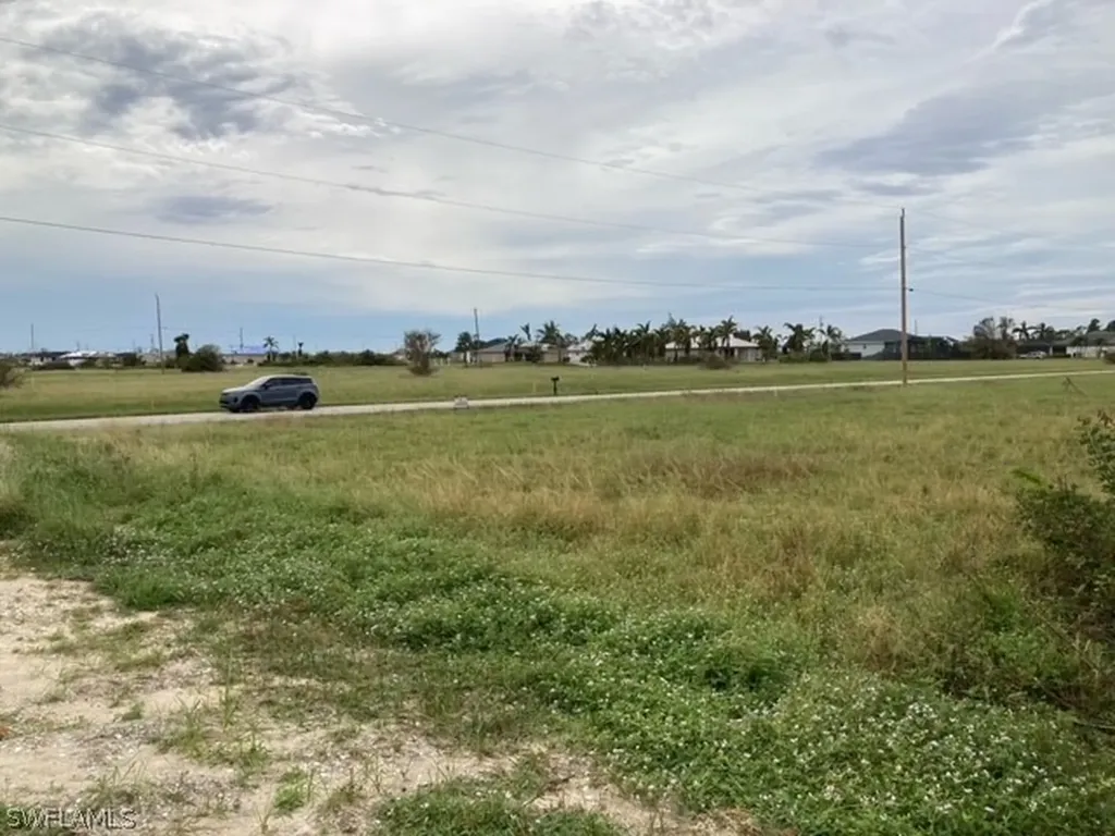 3815 NW 41st Terrace Cape Coral FL 33993