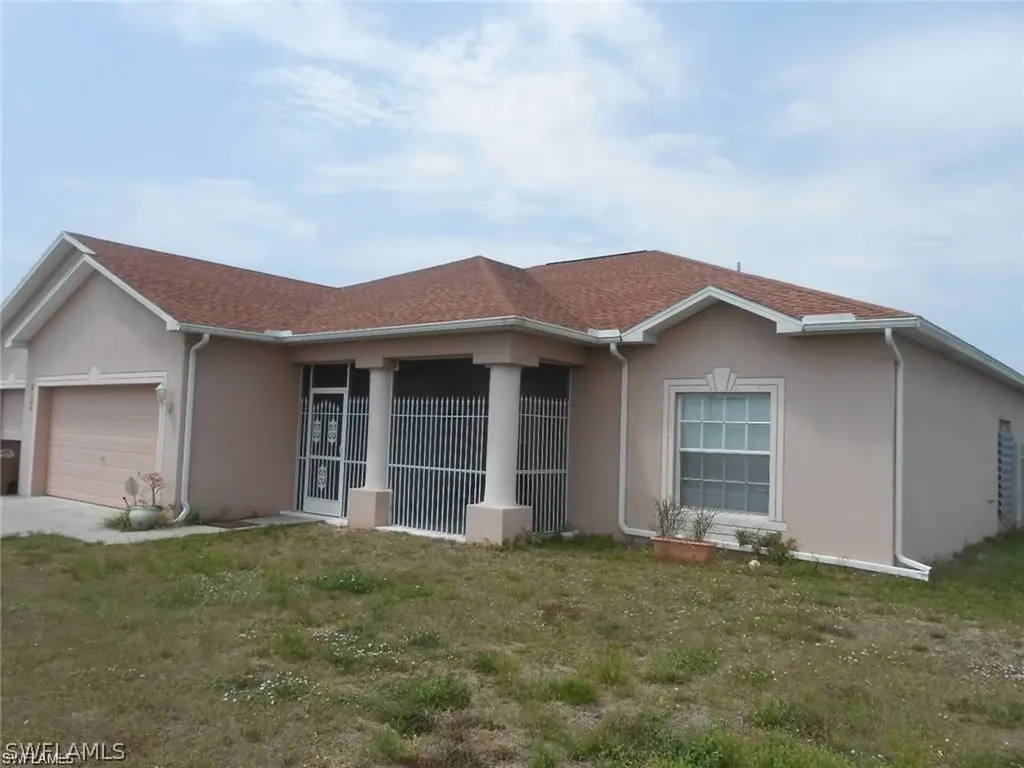 2126 Nelson Road N Cape Coral FL 33993
