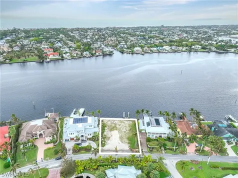 2188 Kingfish Road Naples FL 34102