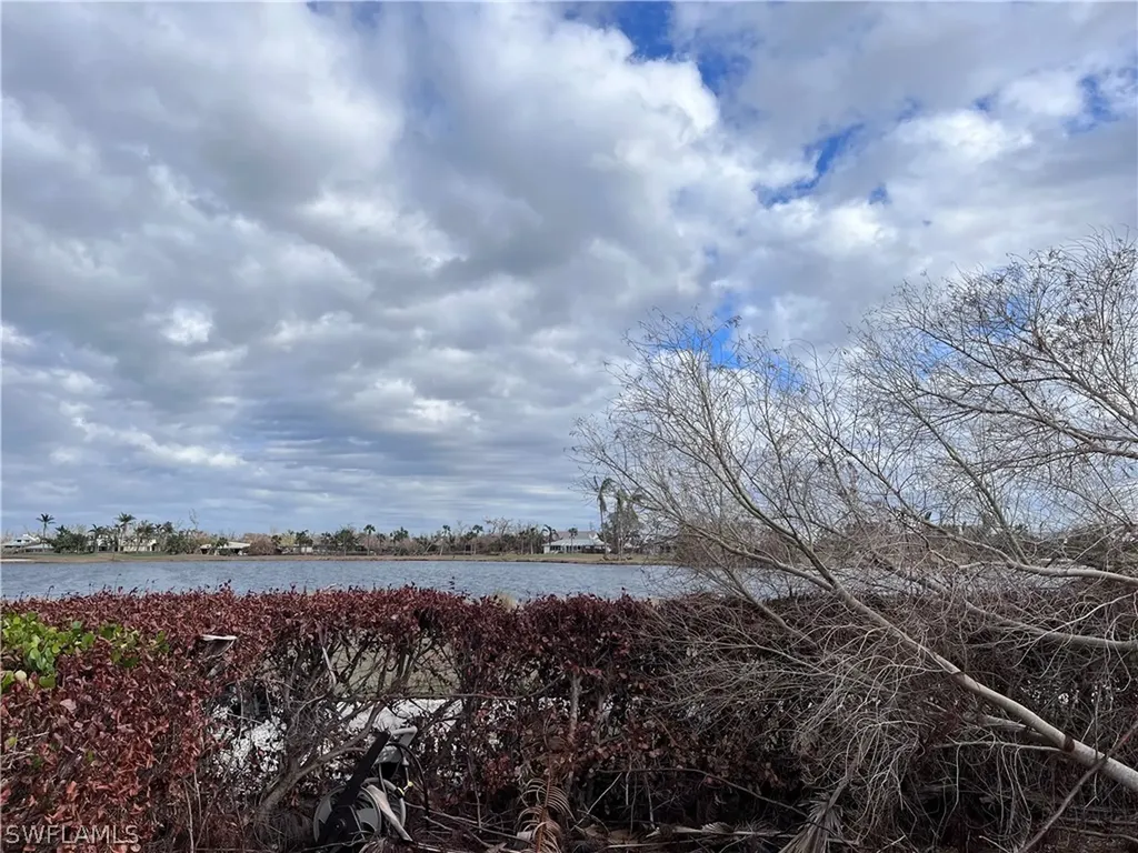 1047 Sand Castle Road Sanibel FL 33957
