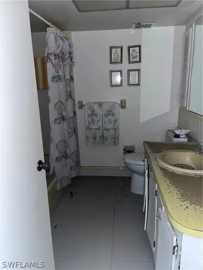 1047 Sand Castle Road Sanibel FL 33957