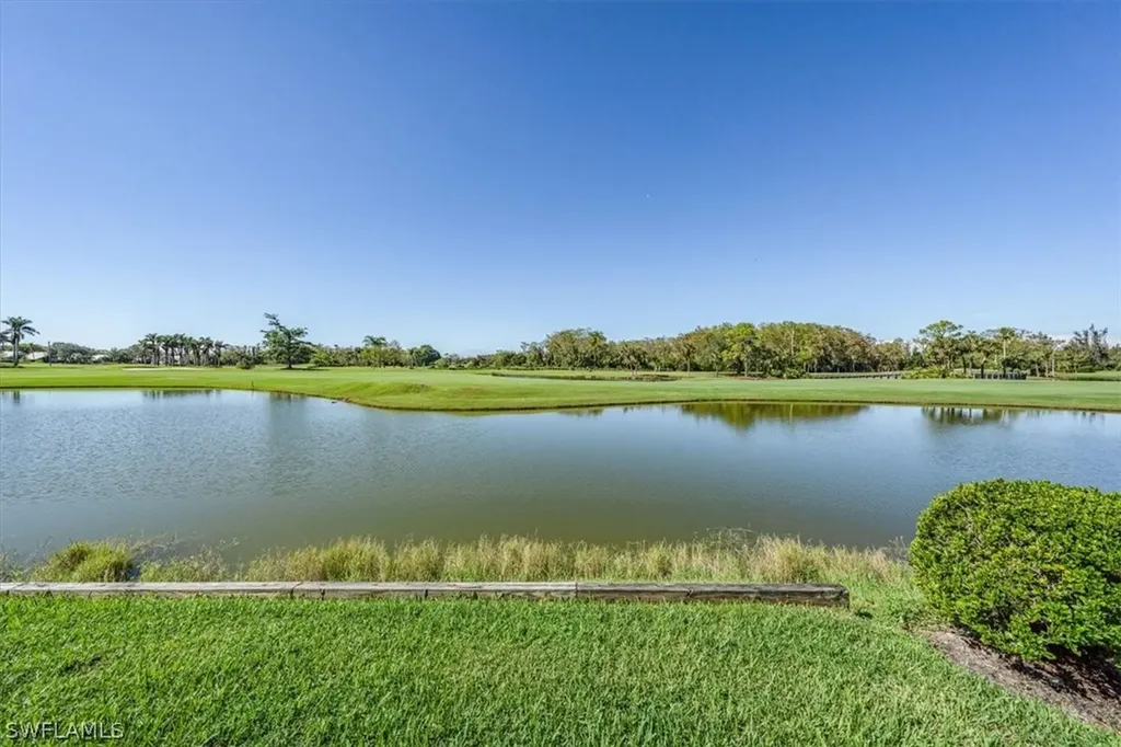 13223 Wedgefield Drive Naples FL 34110