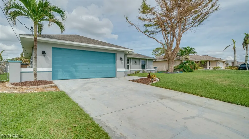 1013 SW 37th Lane Cape Coral FL 33914