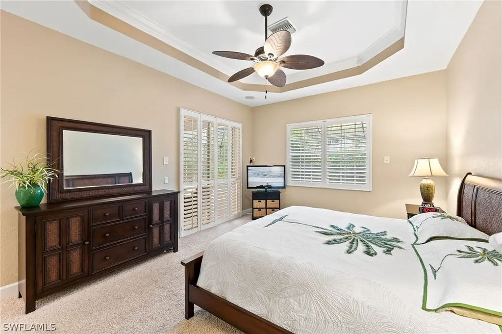 15892 Delaplata Lane Naples FL 34110