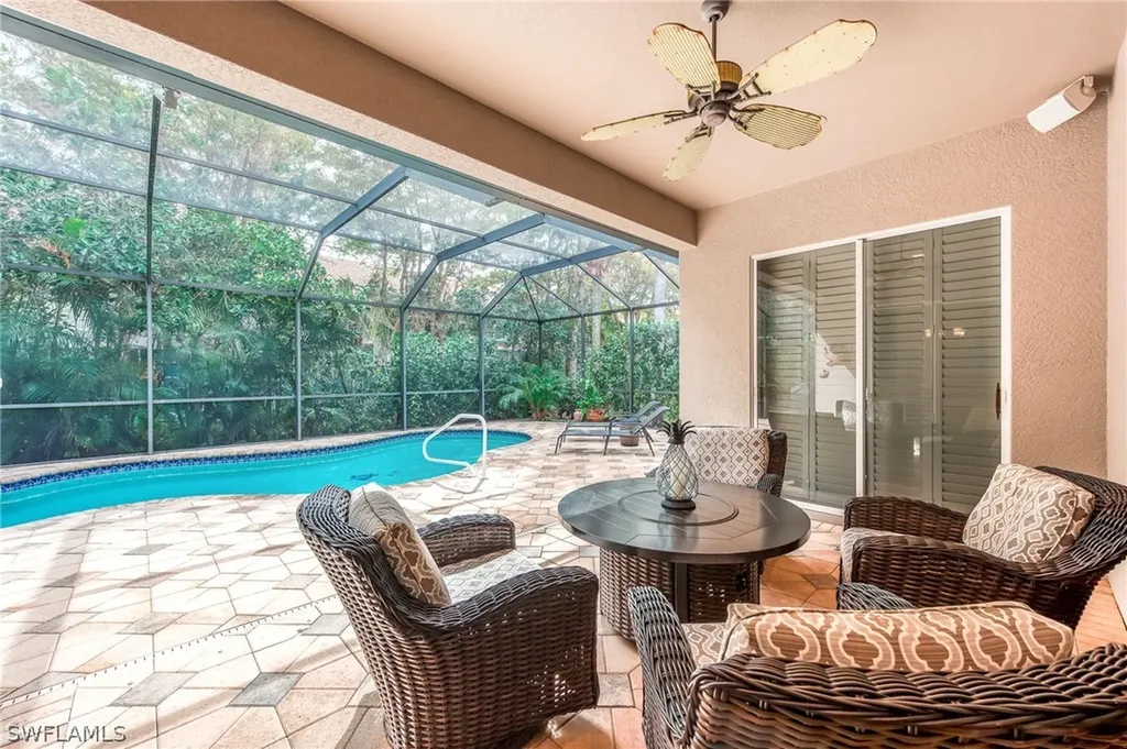 15892 Delaplata Lane Naples FL 34110