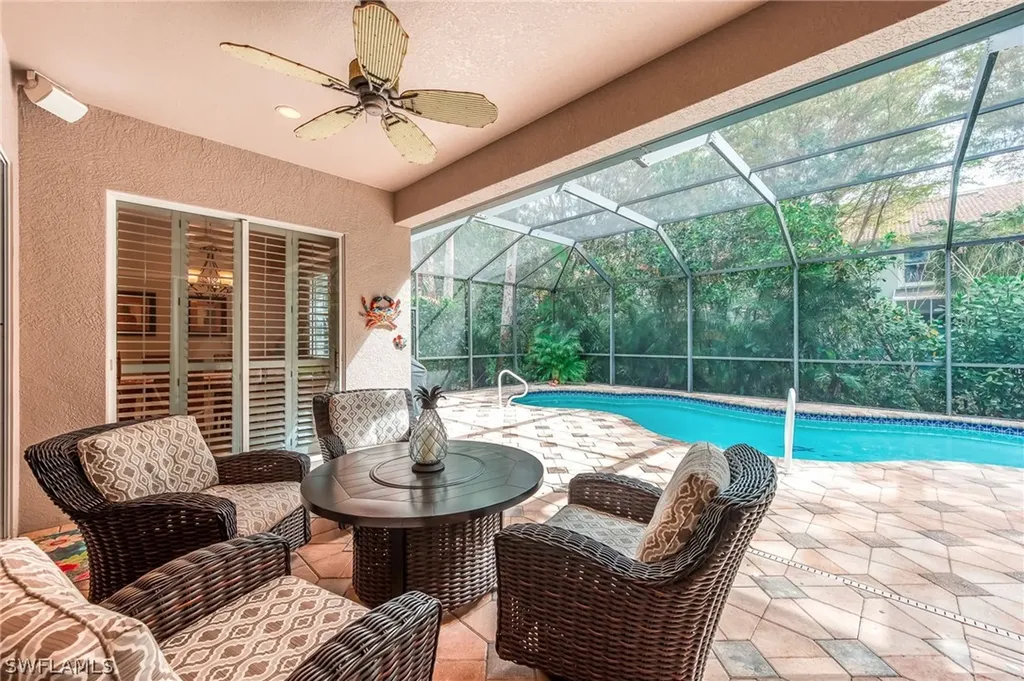 15892 Delaplata Lane Naples FL 34110