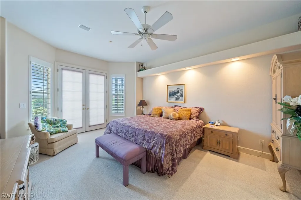 5210 Kensington High Street Naples FL 34105