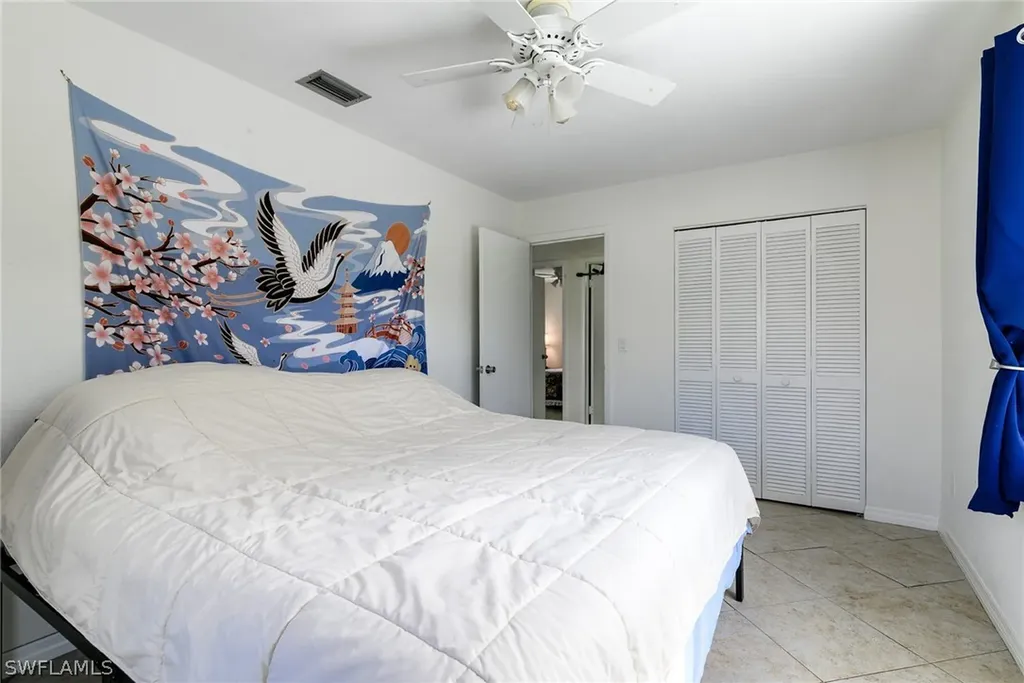 838 109th Avenue N Naples FL 34108