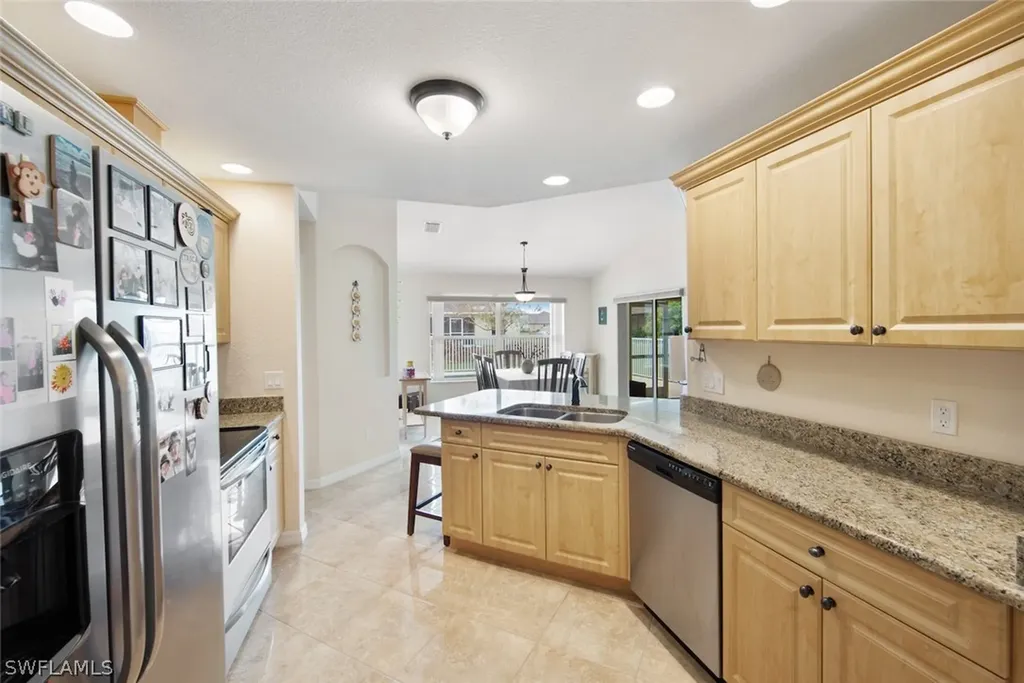 124 SW 29th Street Cape Coral FL 33914