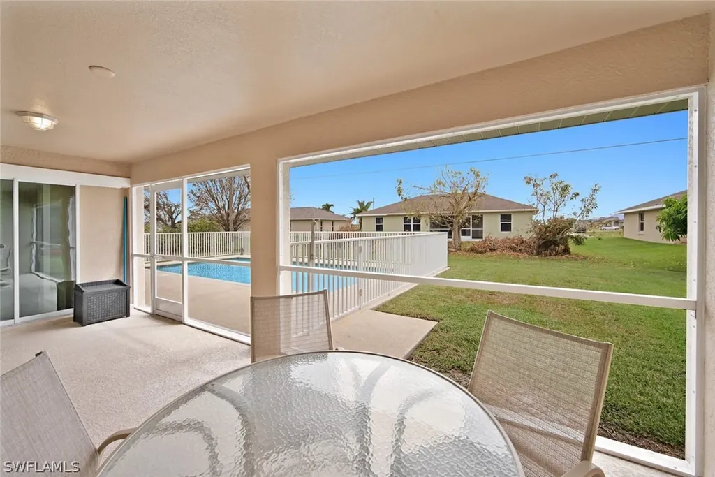 124 SW 29th Street Cape Coral FL 33914
