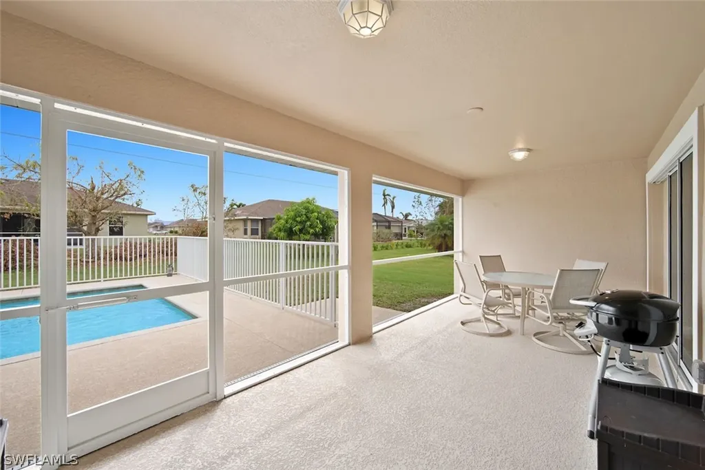 124 SW 29th Street Cape Coral FL 33914