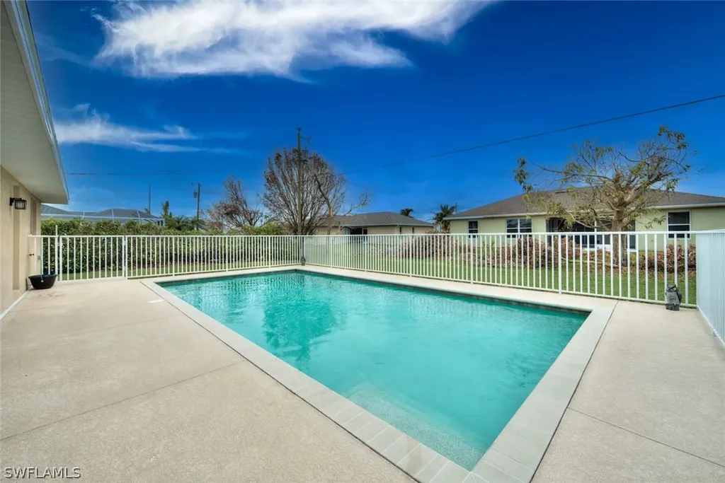 124 SW 29th Street Cape Coral FL 33914