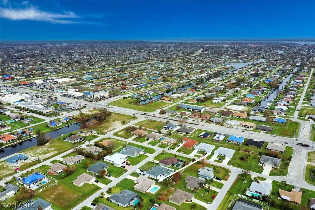 124 SW 29th Street Cape Coral FL 33914