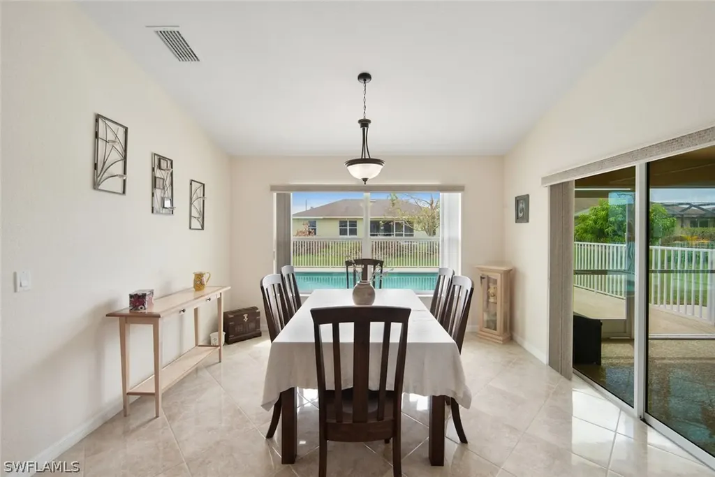 124 SW 29th Street Cape Coral FL 33914