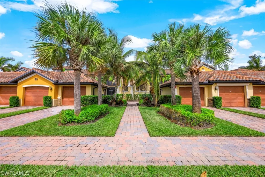 9517 Avellino Way Naples FL 34113