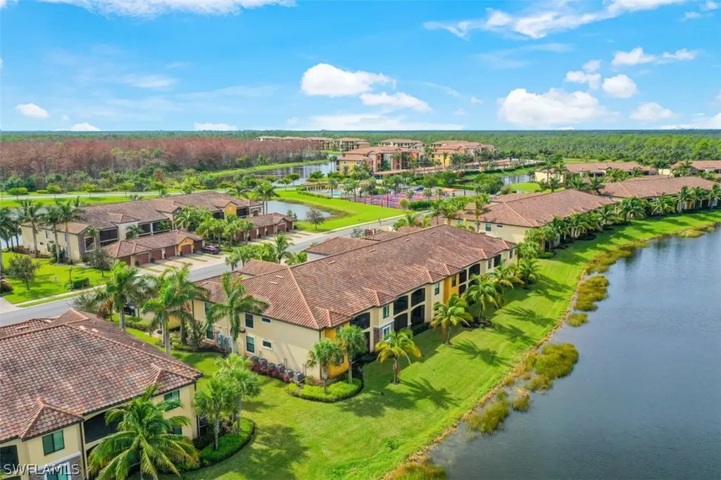 9517 Avellino Way Naples FL 34113