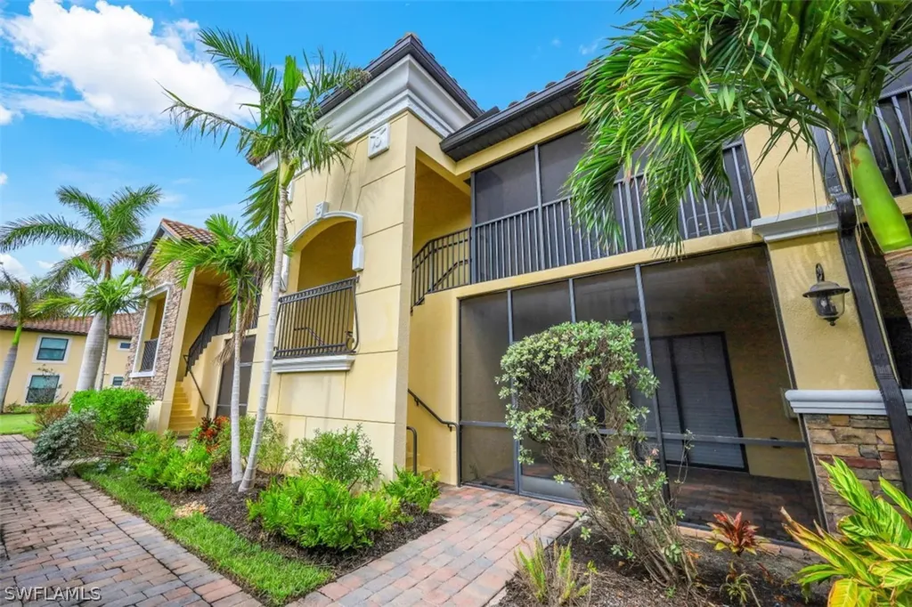 9517 Avellino Way Naples FL 34113