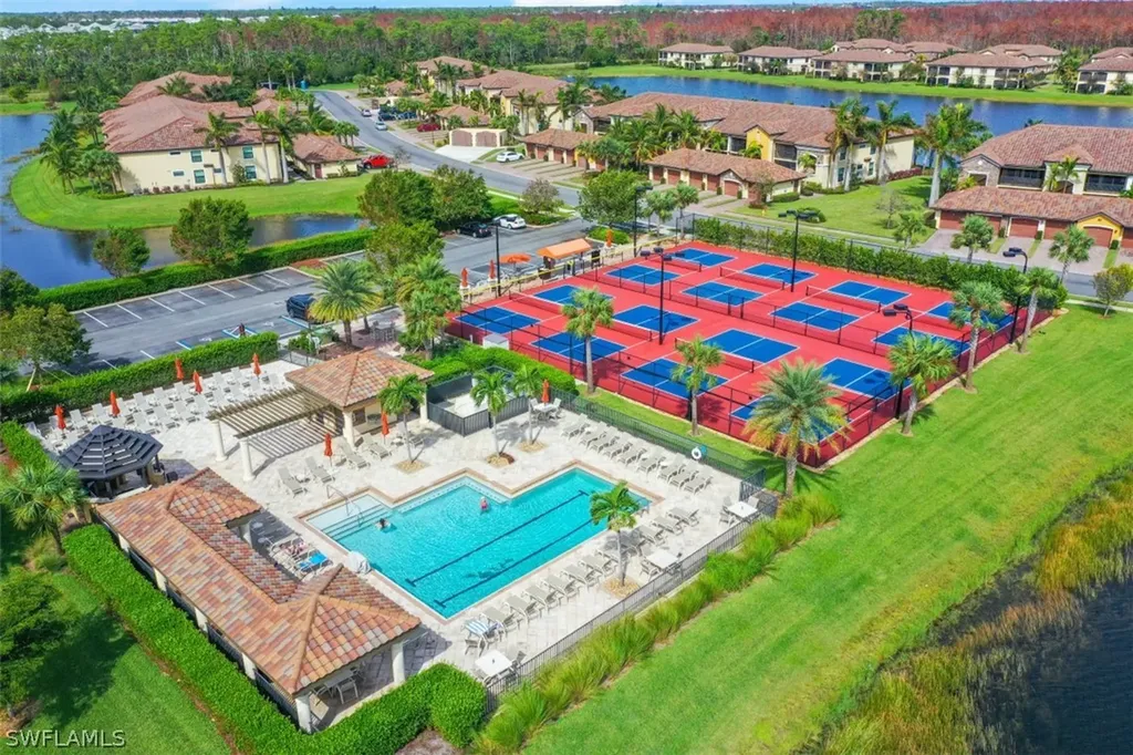 9517 Avellino Way Naples FL 34113