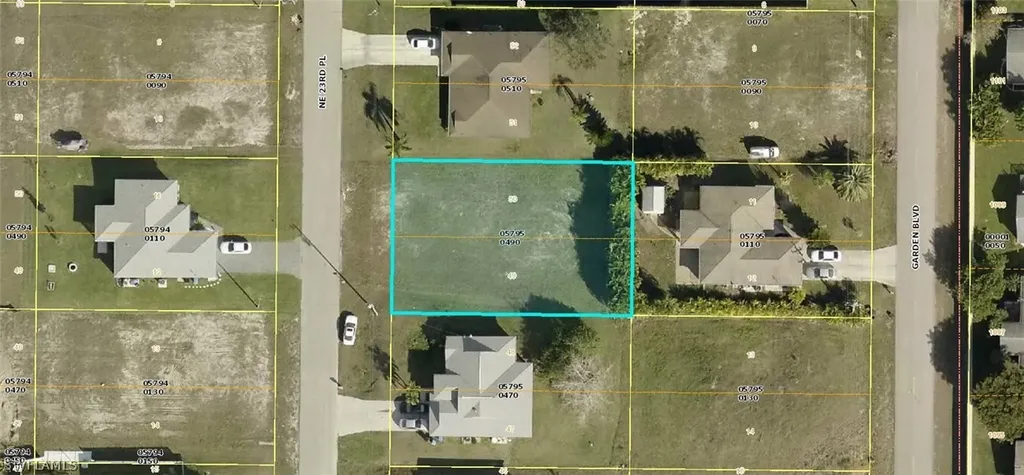 3809 NE 23rd Place Cape Coral FL 33909