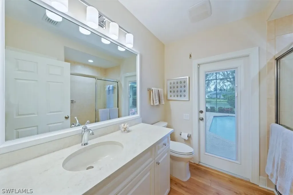 637 Shoreline Drive Naples FL 34119