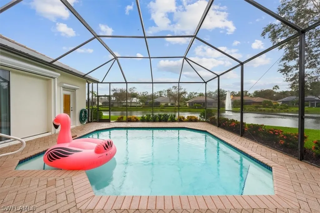 637 Shoreline Drive Naples FL 34119
