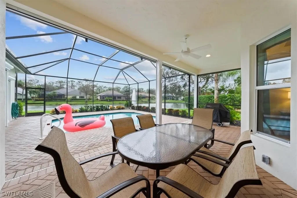 637 Shoreline Drive Naples FL 34119