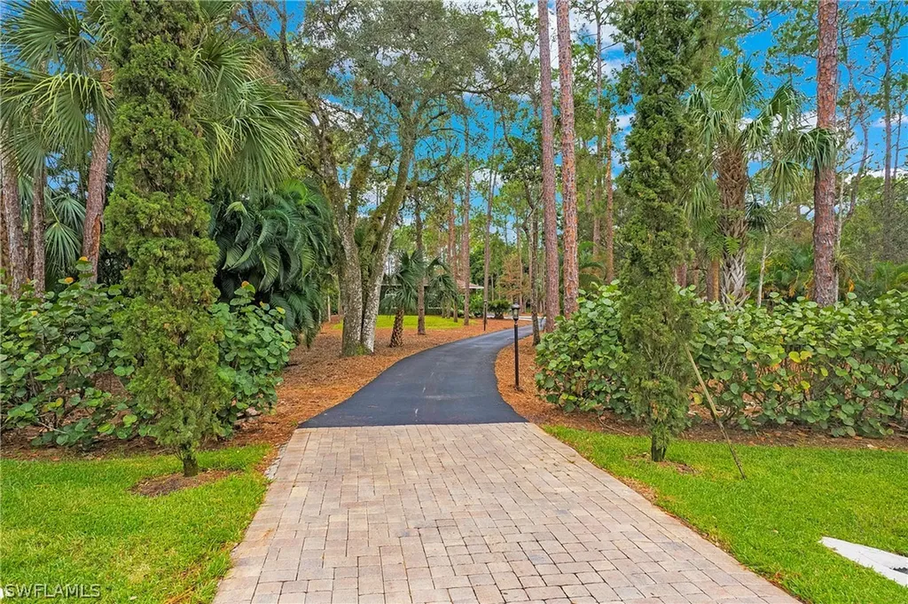5098 Mahogany Ridge Drive Naples FL 34119