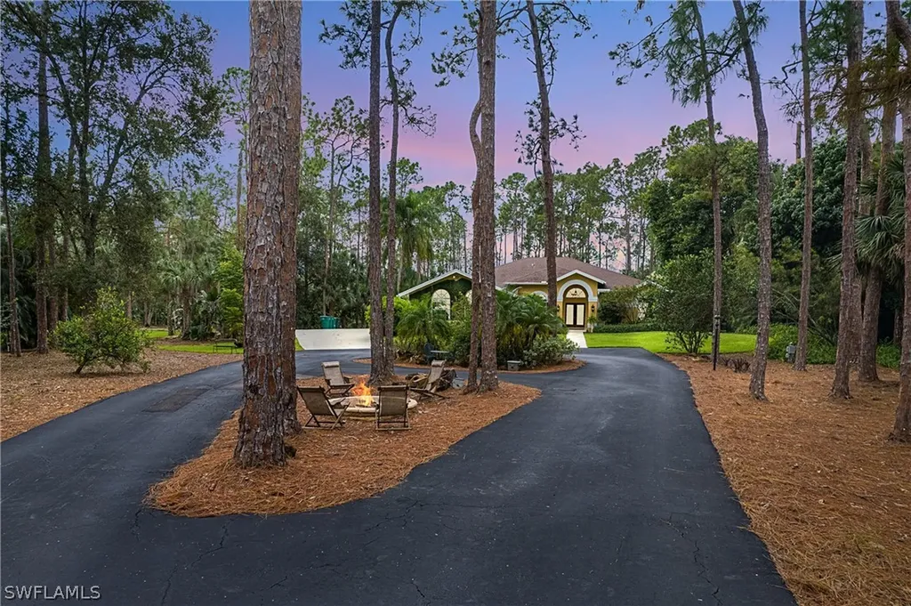 5098 Mahogany Ridge Drive Naples FL 34119