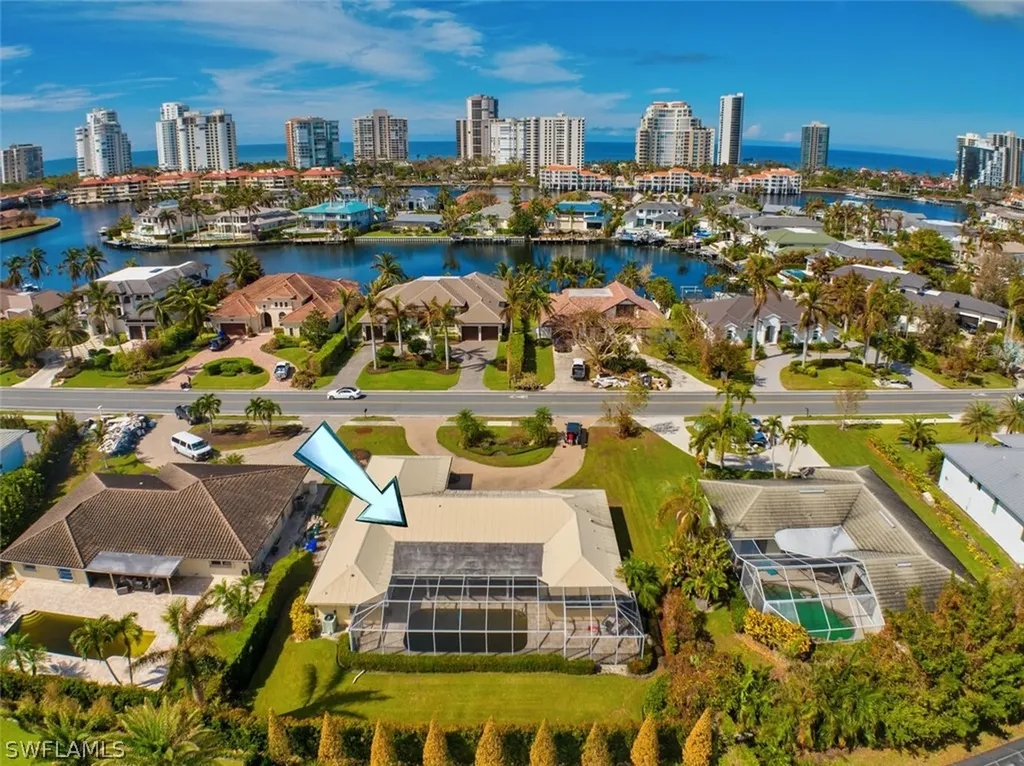4228 Crayton Road Naples FL 34103
