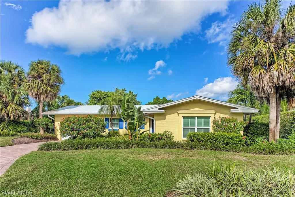 705 Mooring Line Drive Naples FL 34102