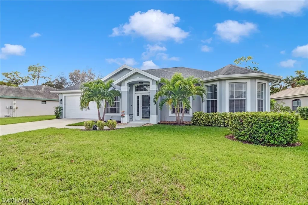 274 Sawgrass Court Naples FL 34110