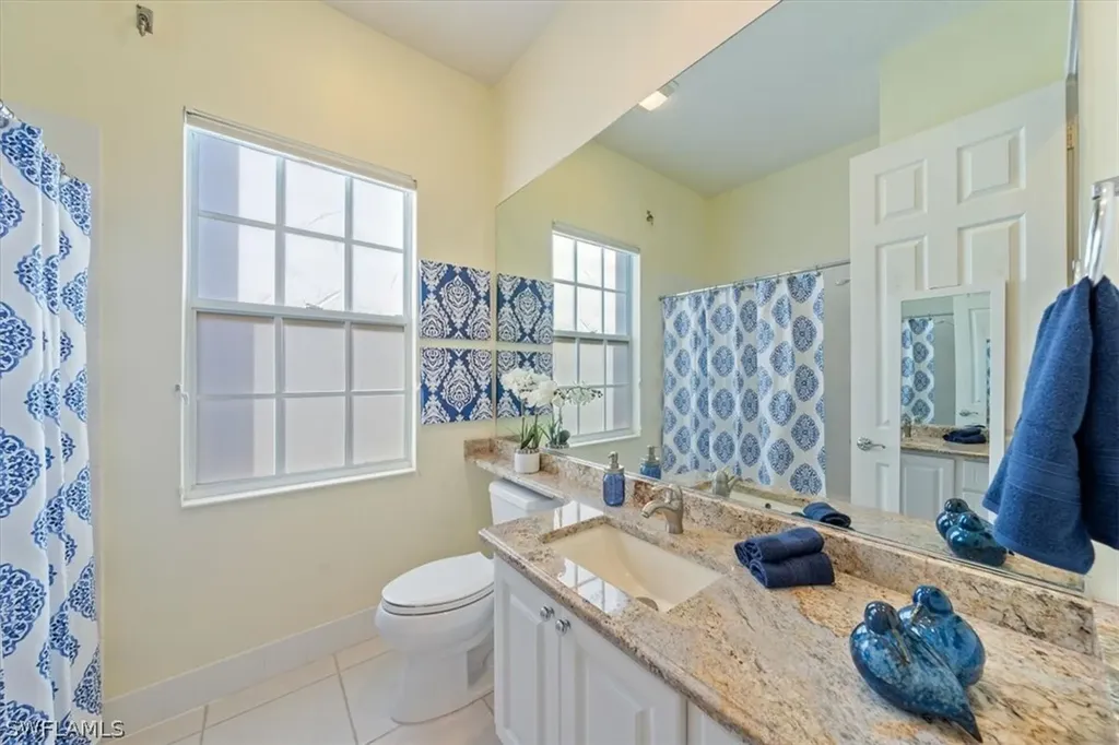 4772 Martinique Way Naples FL 34119